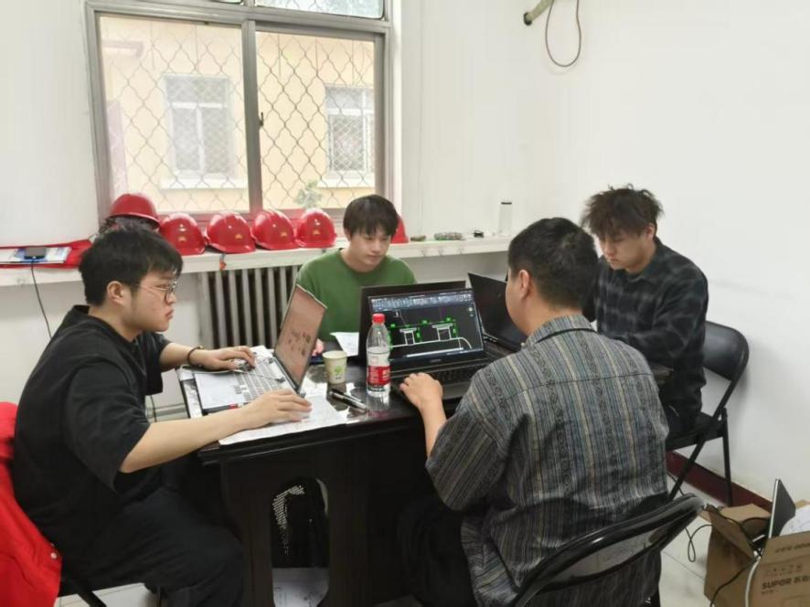 438c3fa315d464b4f75aa1a8157d607